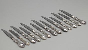 KNIVAR, 12+12 delar, silver, "Olga", GAB. 1900-talets senare del.