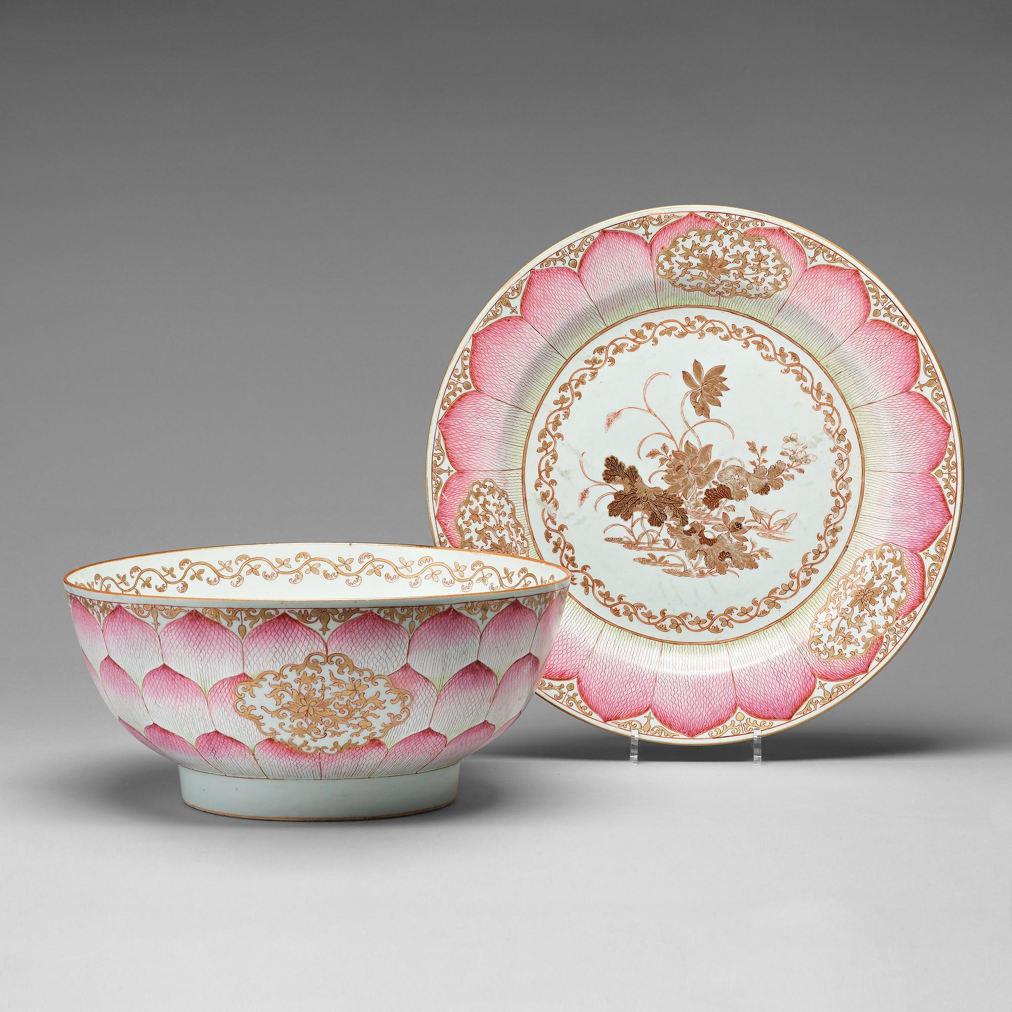 BÅLSKÅL med FAT, kompaniporslin. Qingdynastin, Qianlong (1736-95).