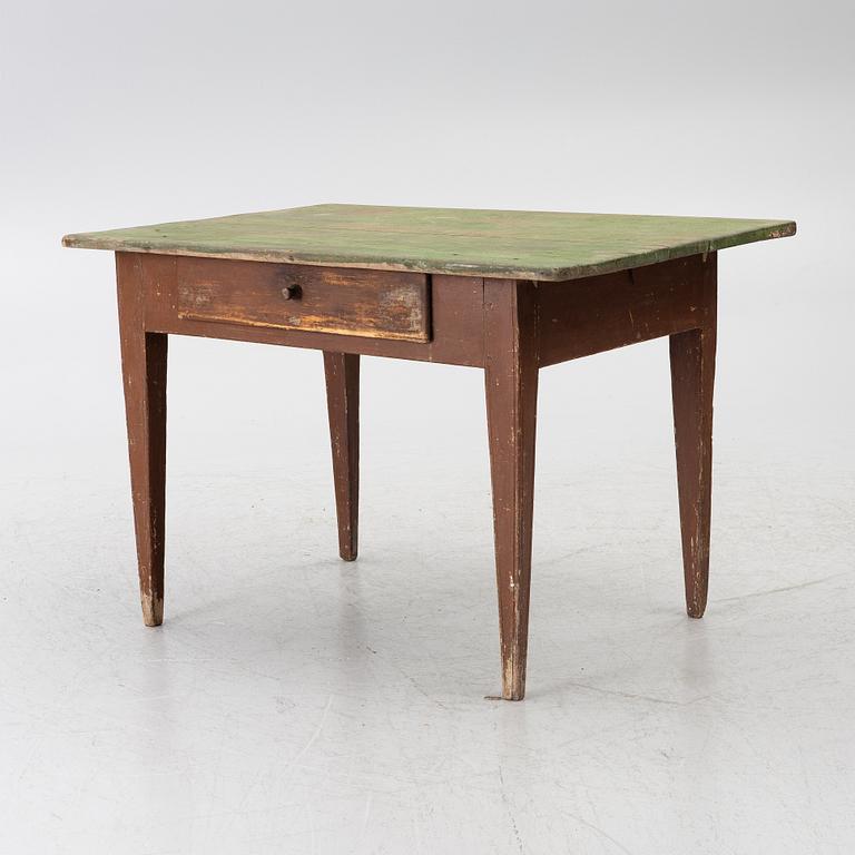 A table, 19th century.