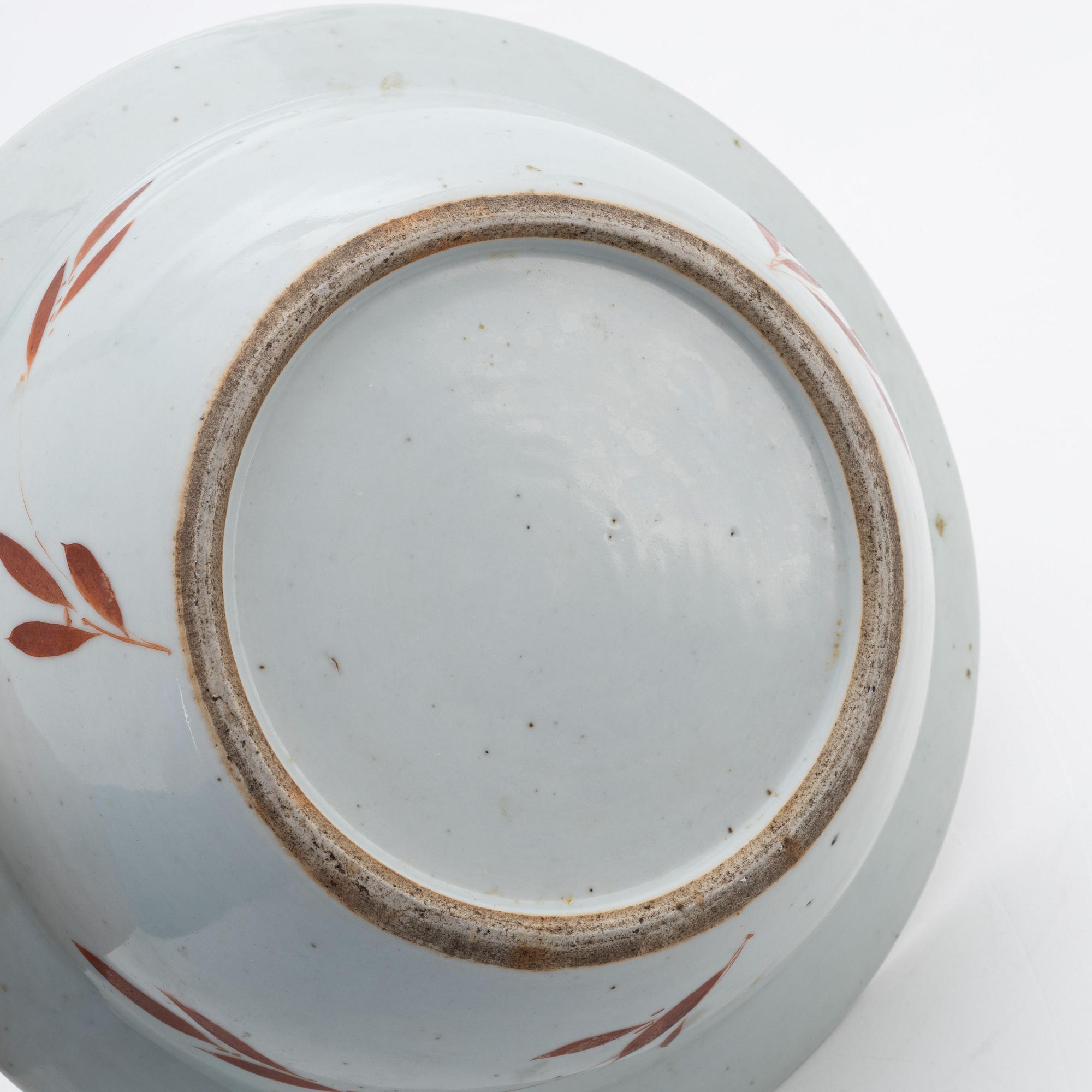 Tvättfat/handfat, porslin, Kina, Qingdynastin, 1800-tal.