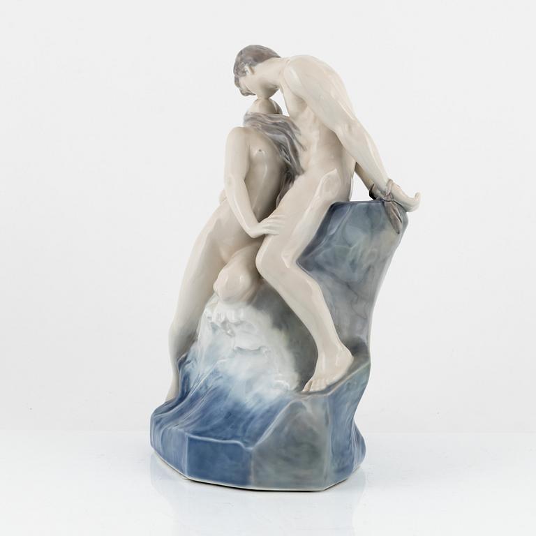 Royal Copenhagen, figurine, porcelaine, ”Kyssen”, Denmark,