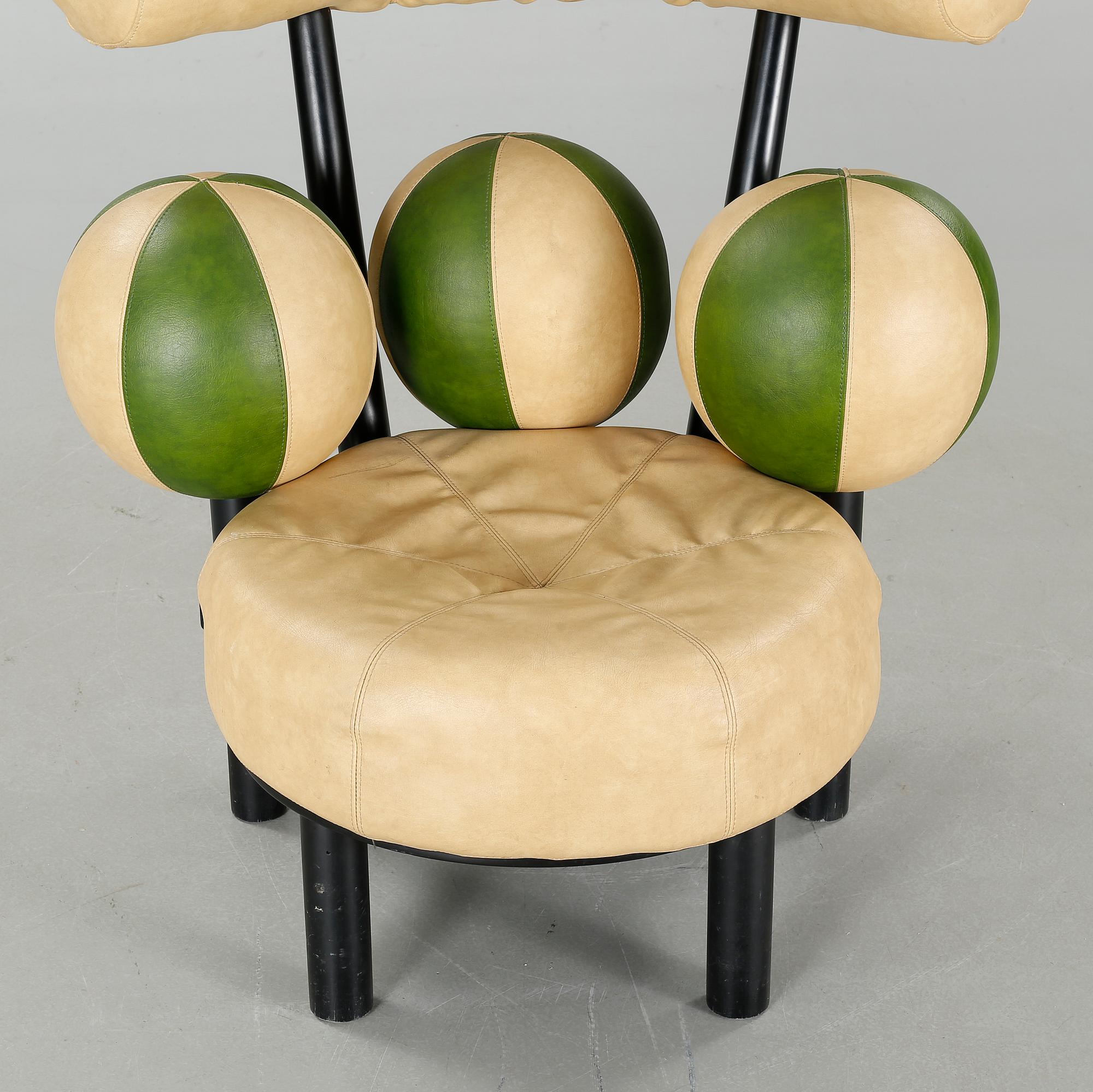 PETER OPSVIK, fåtölj, "Globe", Stokke Møbler, modell i produktion från ca 1985.