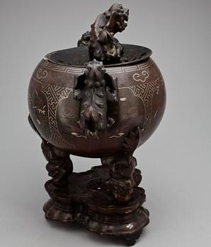 RÖKELSEKAR, brons, Kina 1900-tal.