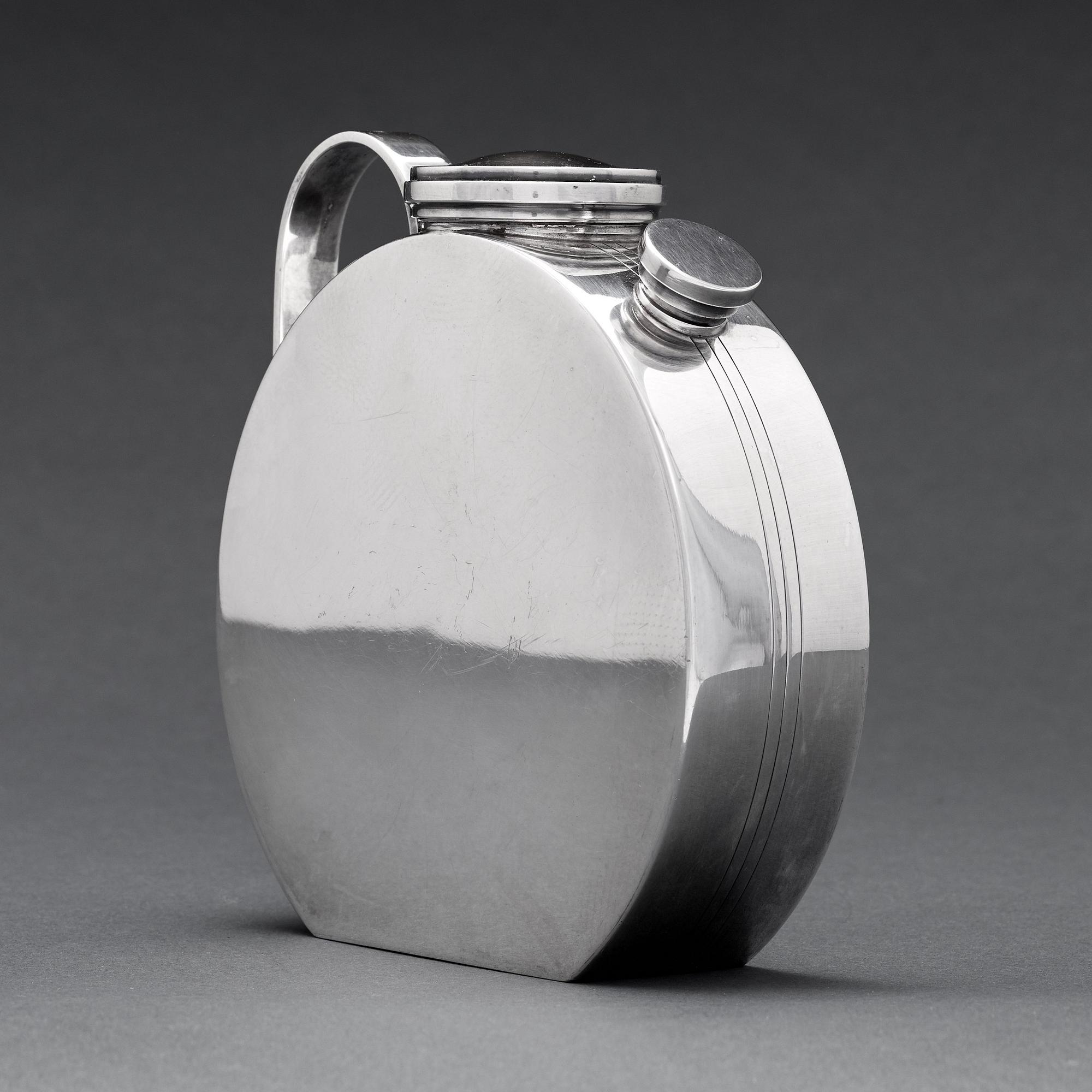 Sylvia Stave, cocktailshaker (barblandare), modell nr 3547, C.G Hallberg, Stockholm 1930-talets mitt.