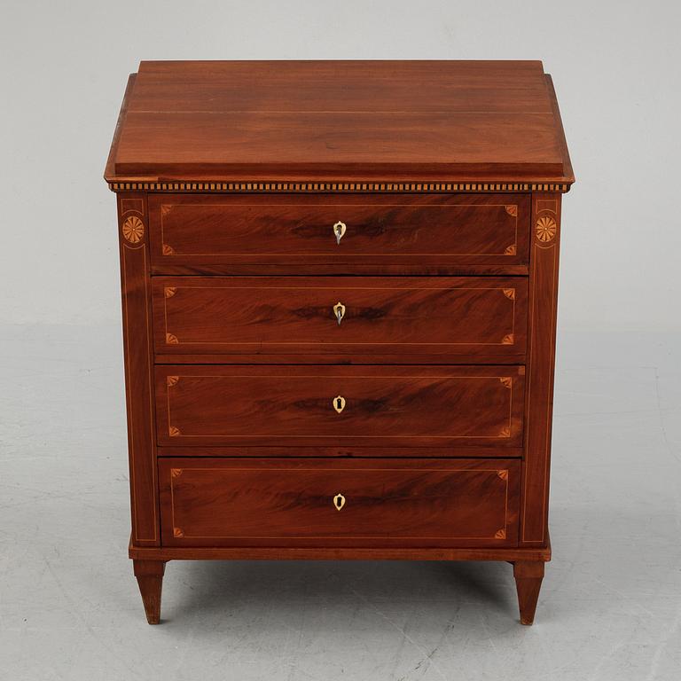 Magnus Samuel Kihlander (verksam 1801-1821), Skrivbyrå, 1800-talets första hälft.