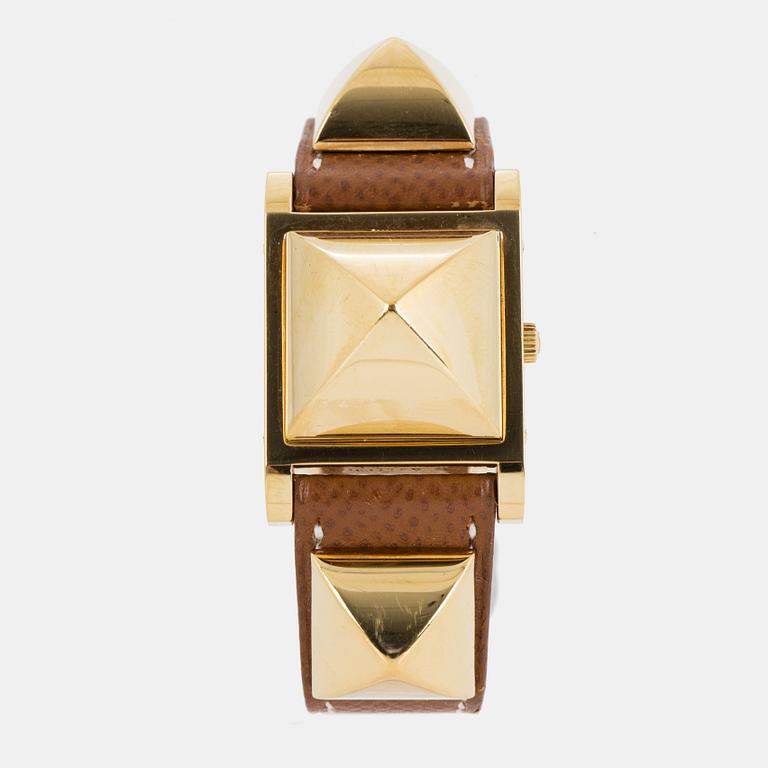 HERMÈS, "Medor", wristwatch, 23 x 32 mm.