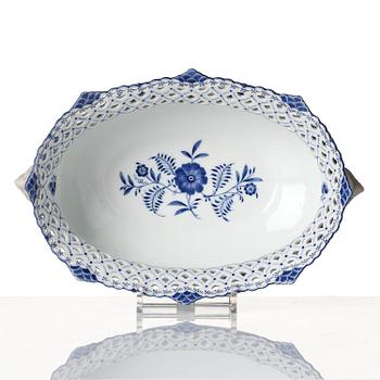 Jardinjär, porslin. Royal Copenhagen, 'Muselmalet helblond', Danmark, 1898-1923.