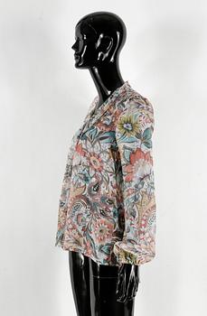 BLUS, Etro, Italien.