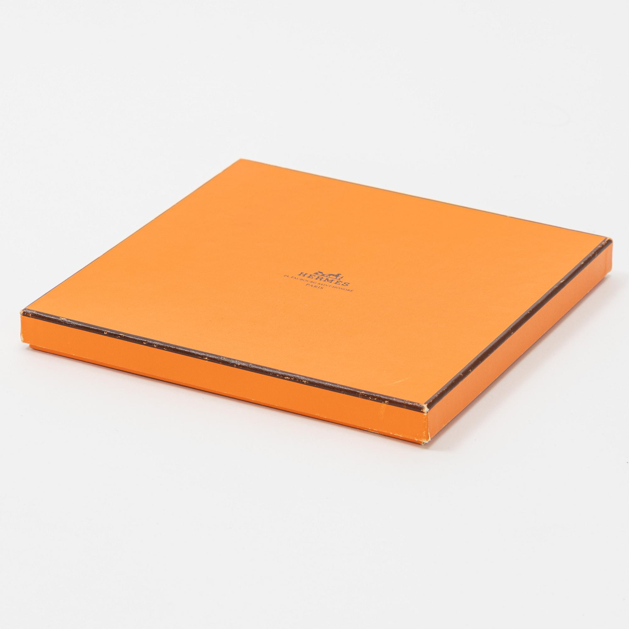 Hermès, scarf, "Qu'importe le flacon".