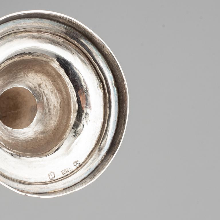 Two silver cups, including Anders Bäck, Alingsås 1840.