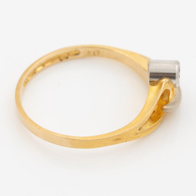 Lapponia, ring 18K gold set with a round brilliant-cut diamond, Finland 1978.