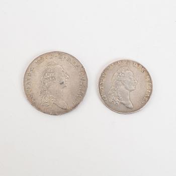 Two Swedish silver coins, 1775 and 1779.