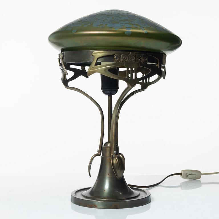 Jugend/Art Nouveau, Table lamp, early 20th century.