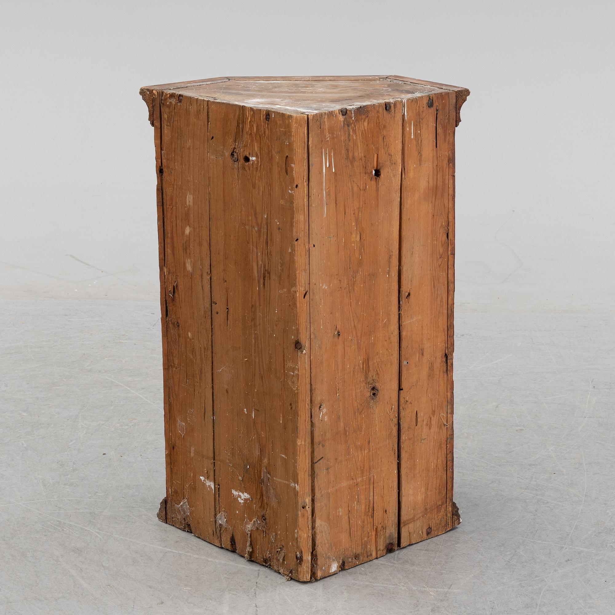 A Swedish painted corner cabinet, dated 1825.