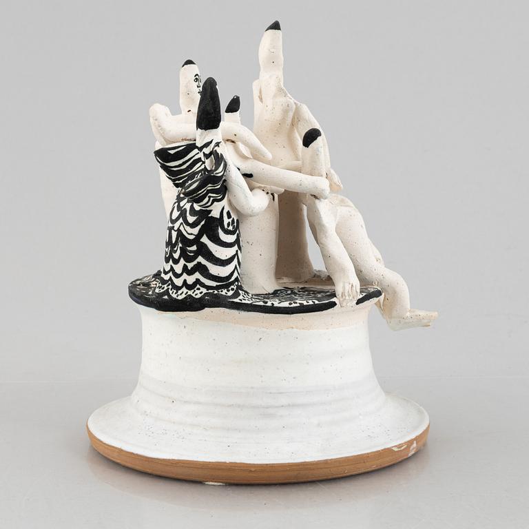 Ulrica Hydman-Vallien, skulptur, stengods, egen ateljé.
