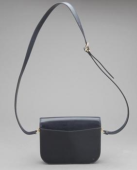 VÄSKA, Céline, 1900-talets tredje kvartal.