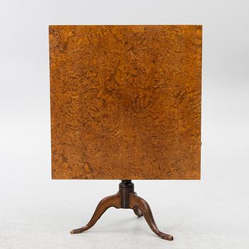 A folding table, Mälardalen, first half of the 19th century.