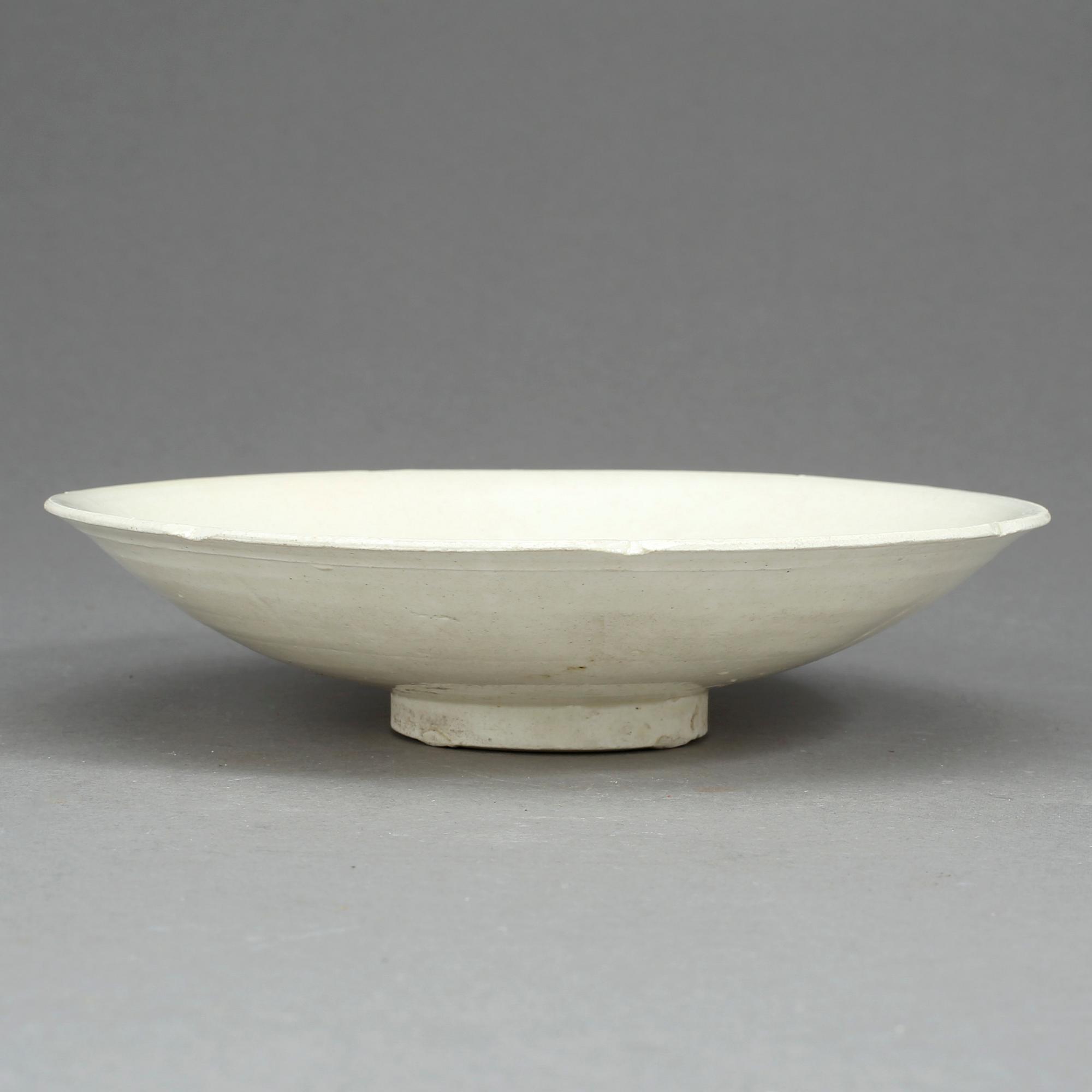 SKÅLFAT, keramik, Kina, möjligen Song dynastin (960-1279).