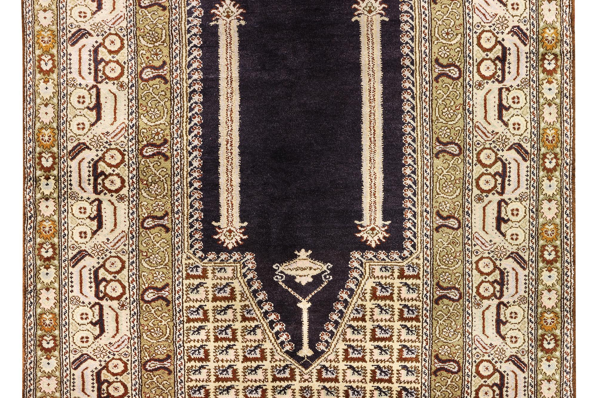 Matta, Kayseri, silke, ca 183 x 122 cm.