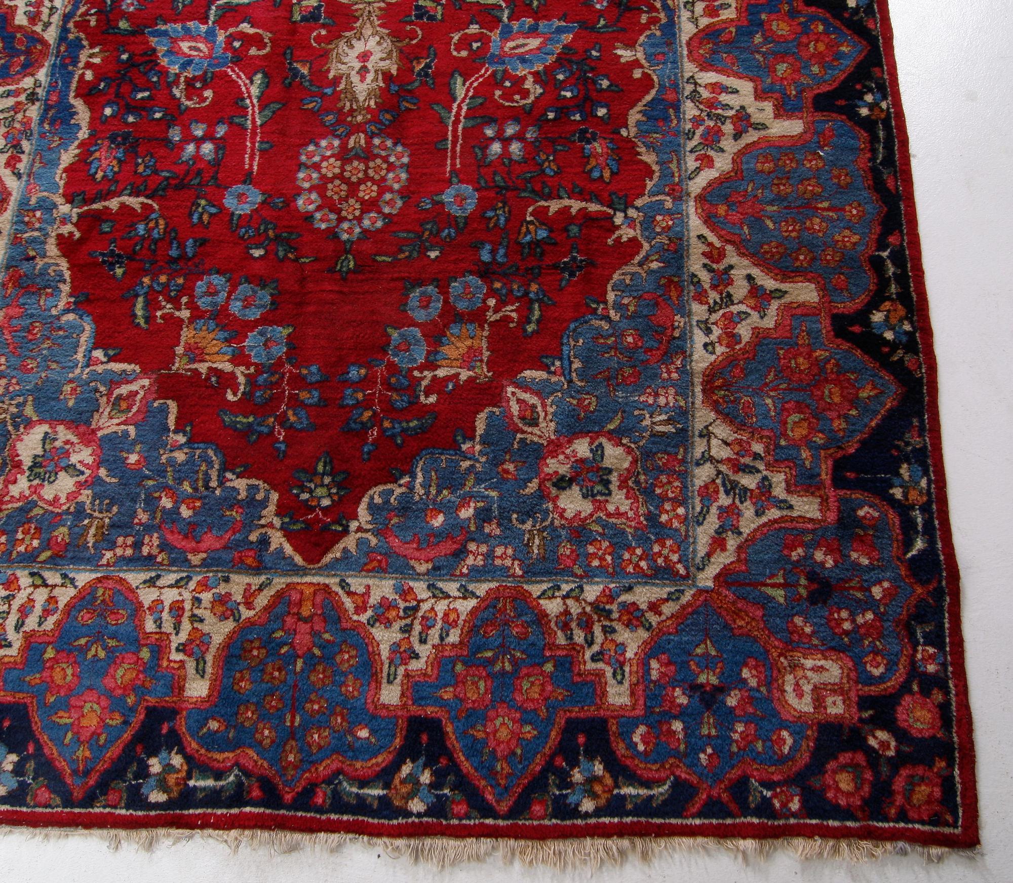 MATTA, Kerman, semiantik. 363 x 194.