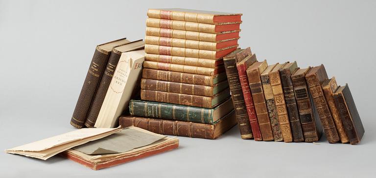BOKPARTI OM HISTORIA, 27 vol, bla "Utkast till Helsinglands och Helsinge...Regemente.." av CP. Ström, Stockholm 1828.