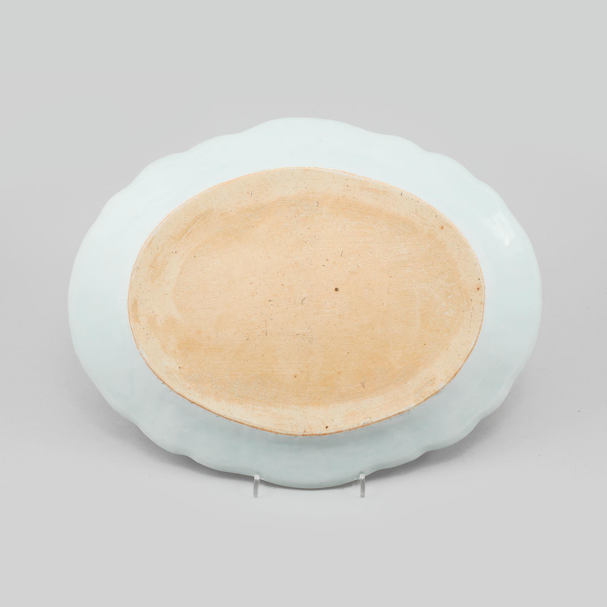 SERVERINGSFAT, porslin, Kina, 1700-tal.