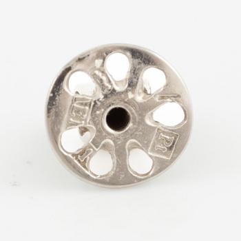 Earrings, a pair, Atelier ajour, platinum with old-cut diamonds.