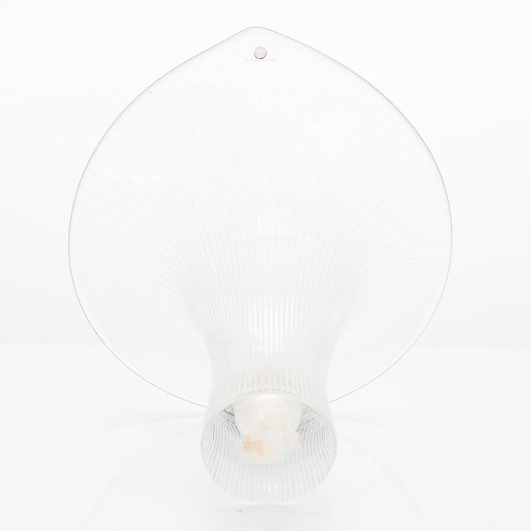 Tapio Wirkkala, vas, "Kanttarell", signerad Tapio Wirkkala, Iittala 12/1986.