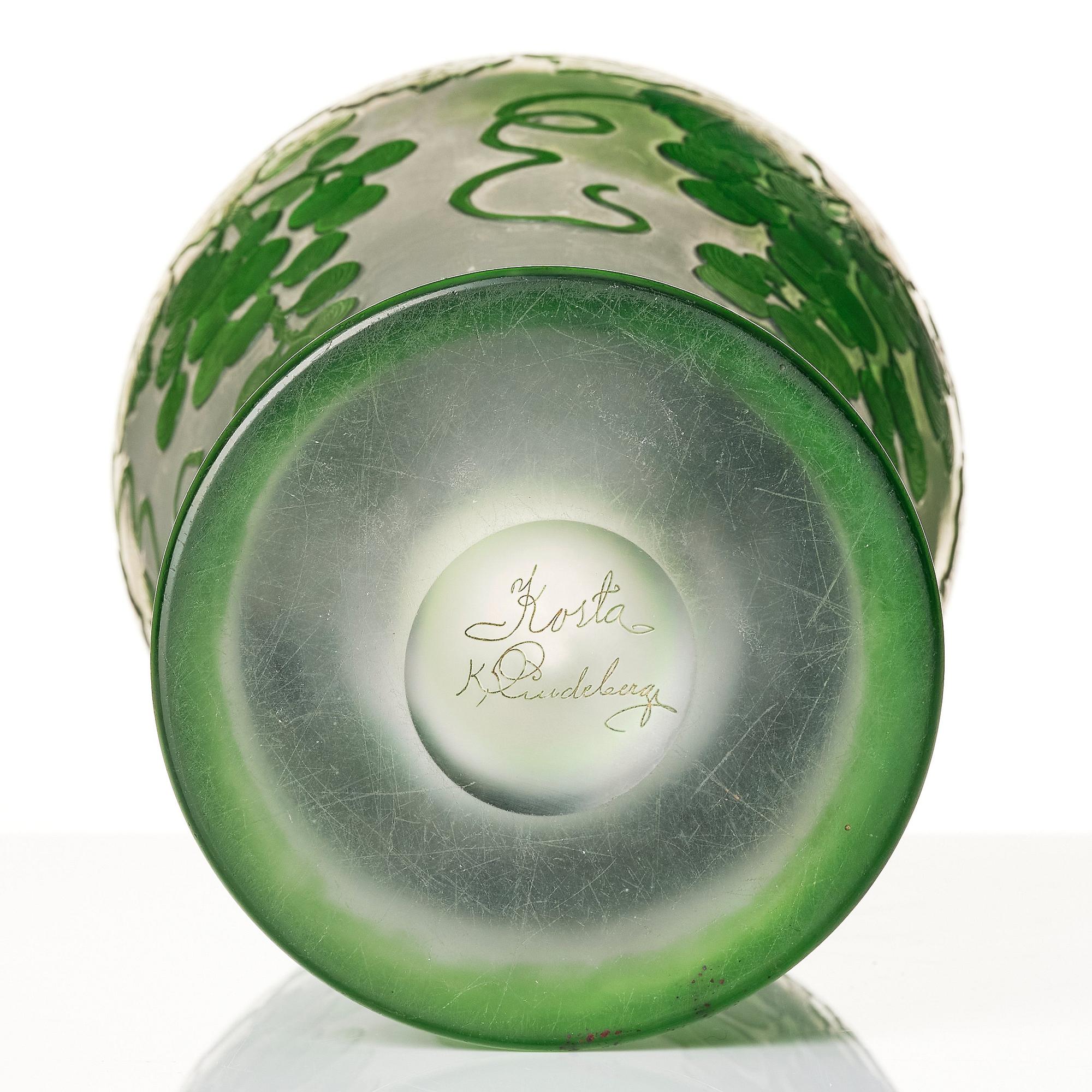 Karl Lindeberg, an Art Nouveau cameo glass vase, Kosta, Sweden, early 20th Century.