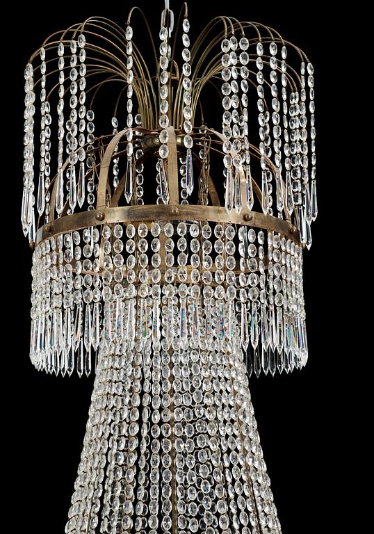 A late Gustavian style 20th Century twelve-light chandelier.