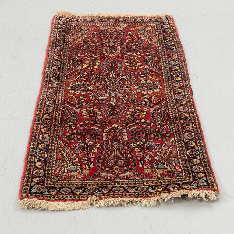 Rug, Sarouk, approx. 150 x 71 cm.
