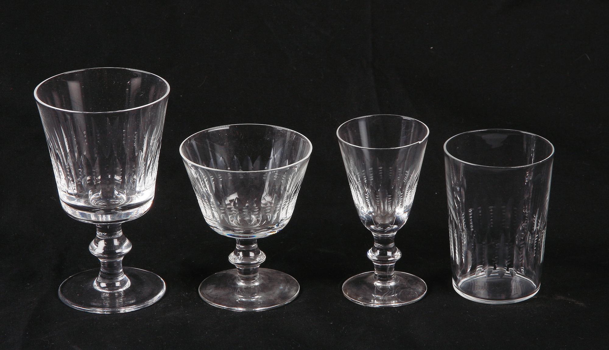 GLASSERVIS, 59 delar, "Sally", Reijmyre, 1900-talets första hälft.