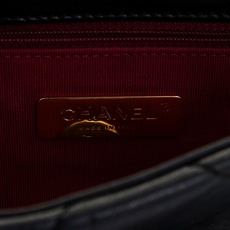 Chanel, laukku, "19 Small Flap Bag", 2021.