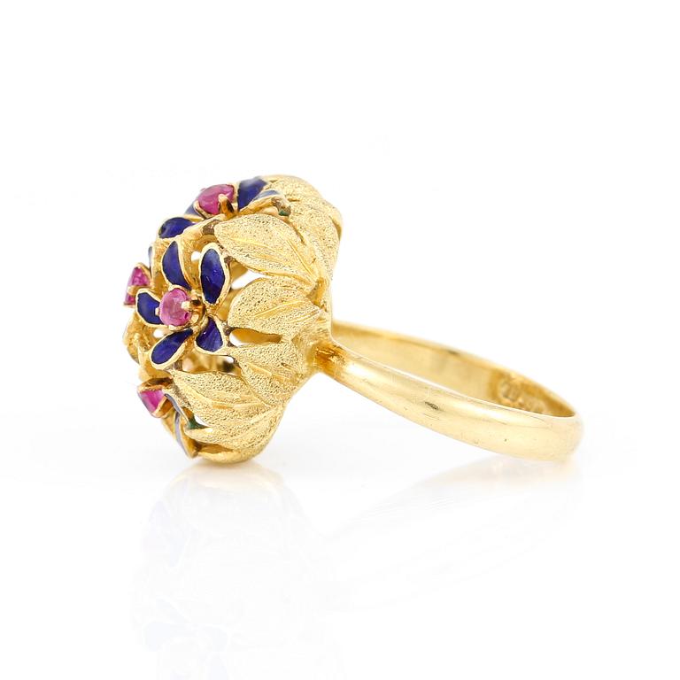 RING, 18K guld med blå emalj och rosa safirer, tot ca 0.25 ct. Vikt ca 8,85 g.