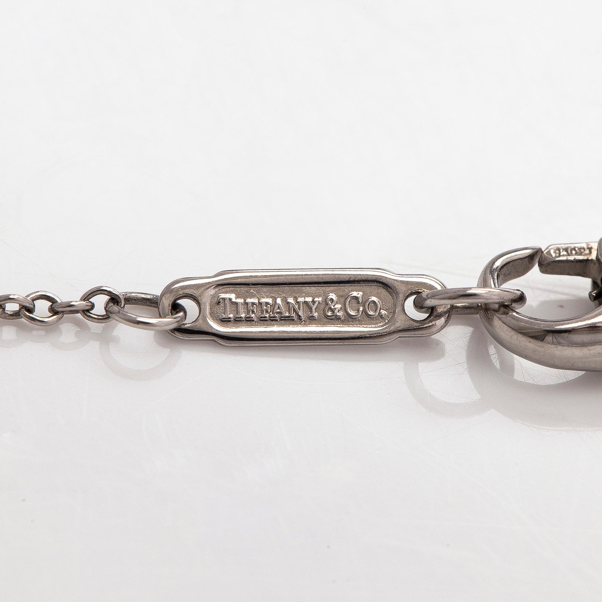 Tiffany & Co, kaulakoru, platinaa ja  briljanttihiottuja timantteja.