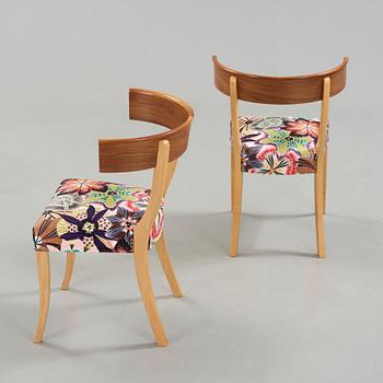 Josef Frank, A set of eight walnut and beech chairs, Svenskt Tenn, model 300.