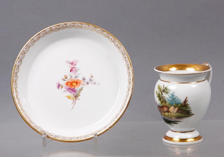 KAFFEKOPP OCH FAT, porslin, Meissen, 1800-tal.