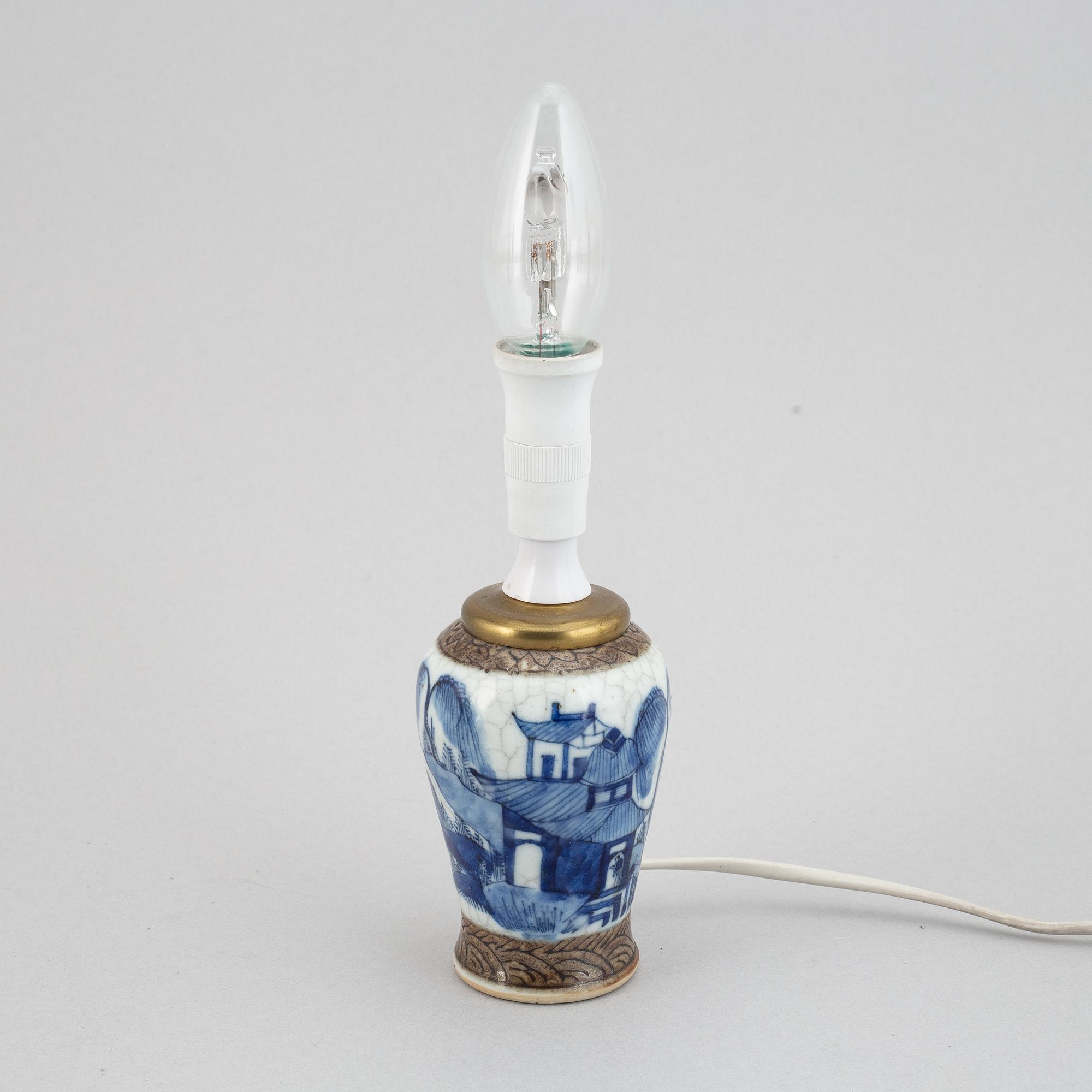 Four different vases, turned into table lamps, Qing dynasty, late 19th/early 20th century.