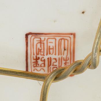 Three porcelain ladle dishes, China, Qing dynasty, late 19th century.