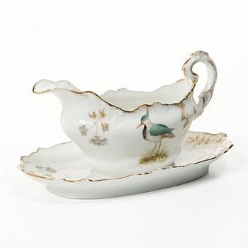 A 15 piece ‘birds’ porcelain dinner service, around 1900.
