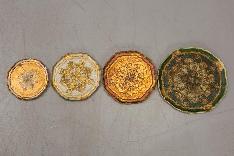 A set of 11 gilded Italian trays from Paoletti, Firenze mid 1900s/second half.