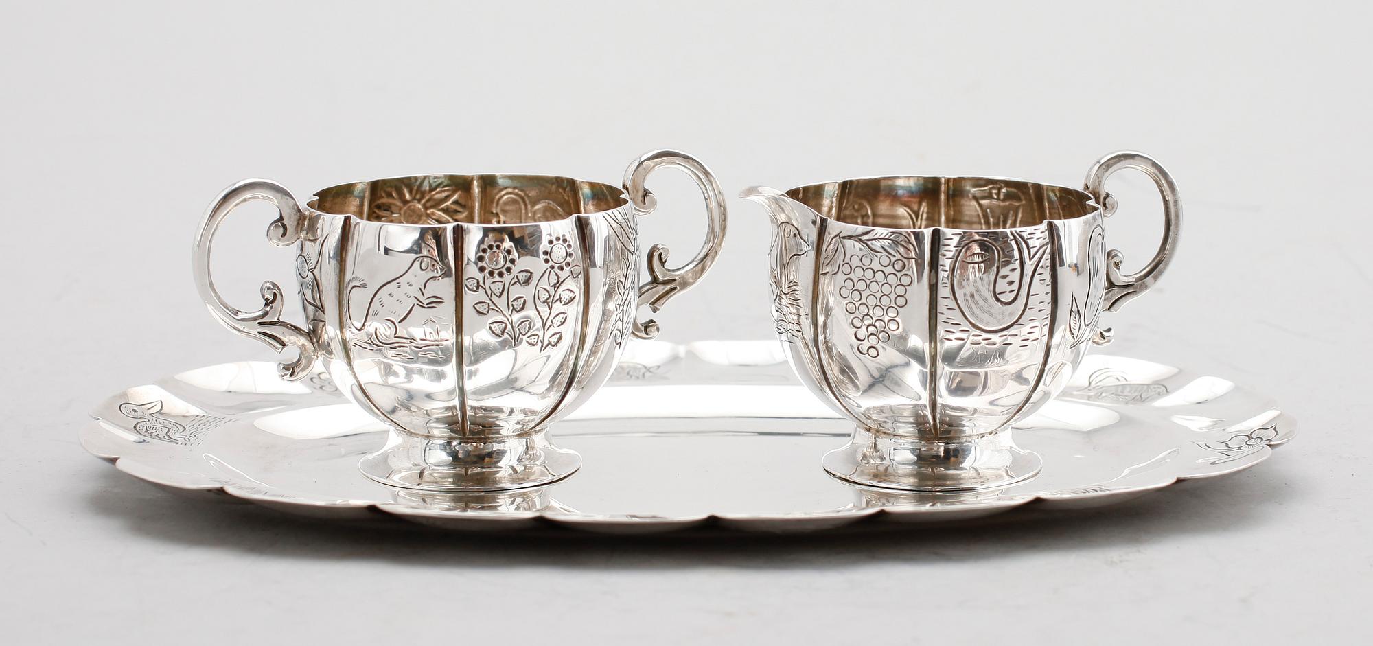 SERVIS, 3 del, sterlingsilver, rokokostil. Tot vikt 343 g.