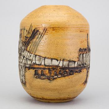 A unique LISA LARSON stoneware vas from Gustavsberg Studio.