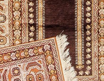 MATTA, orient, silkeinslag, old. 185 x 121 cm.