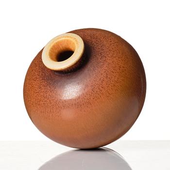 Berndt Friberg, a stoneware vase, Gustavsberg studio, Sweden 1958.