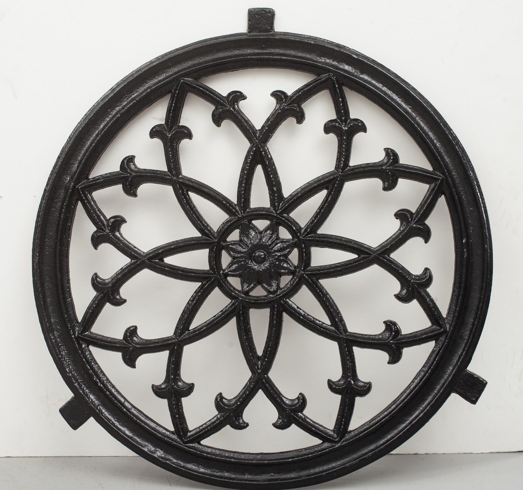 FASADVENTILER/FÖNSTER, ett par. Gjutjärn, 1800-talets slut.