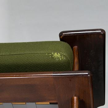 Esko Pajamies, fåtöljer, ett par "Pele", tillverkare Lepofinn 1970-tal.