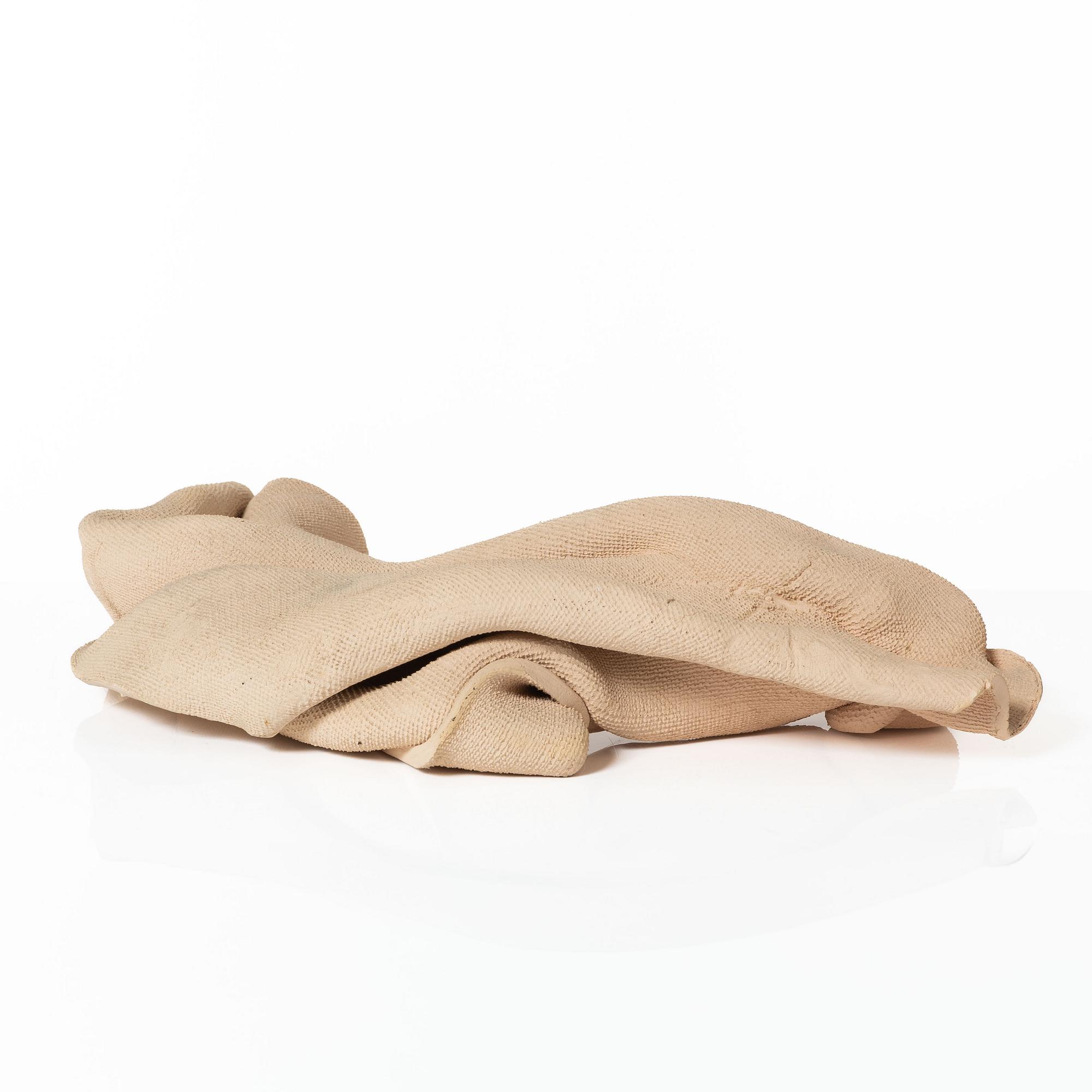 Hertha Hillfon, a ceramic sculpture, dated 1979.
