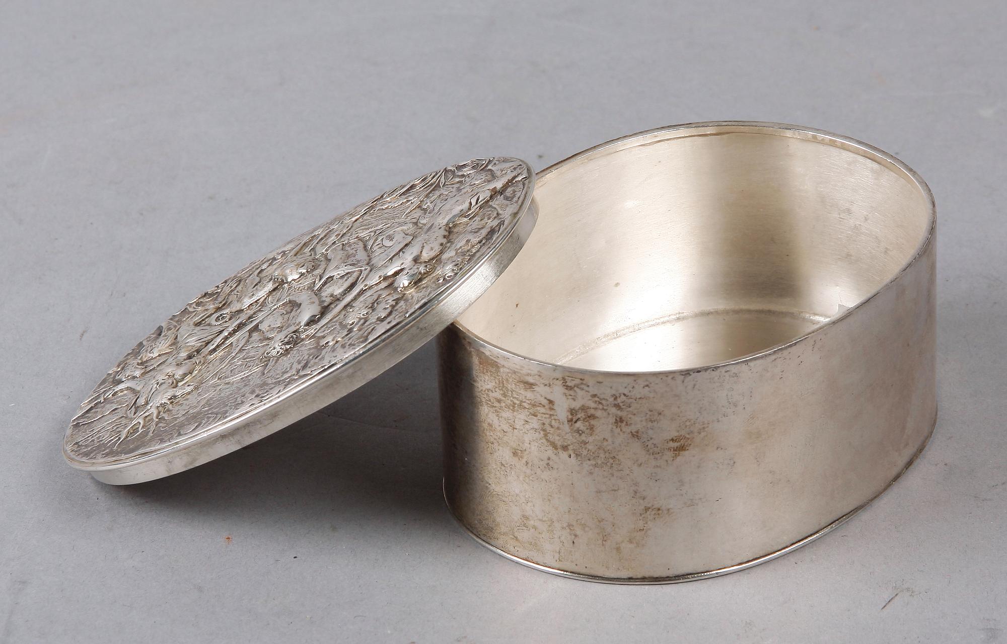DOSA, silver, barockstil, Gustaf Möllenborg, Stockholm 1847.