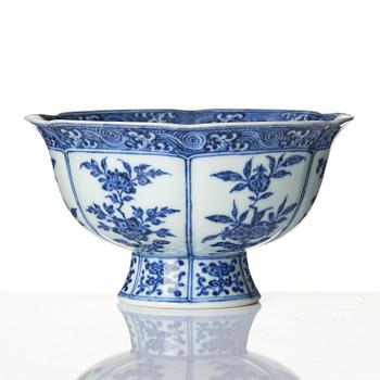 A blue and white 'sanduo' lobed bowl, Qing dynasty, Yongzheng mark and of the period (1723-35).